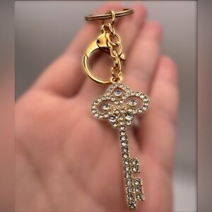 Skeleton Key Rhinestones Gold-Tone Purse Bag Charm Keychain New